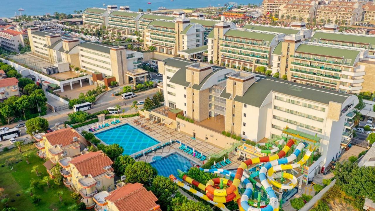 Crystal Waterworld Resort & Spa Belek Exterior foto